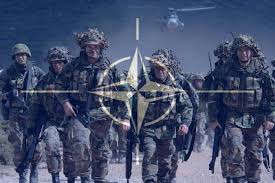 Украина сегодня воюет при полной поддержке всей разведывательной и радиотехнической мощи НАТО! Ее армейский организм полностью интегрирован с глазами и мозгом Северо-Атлантического военного блока!